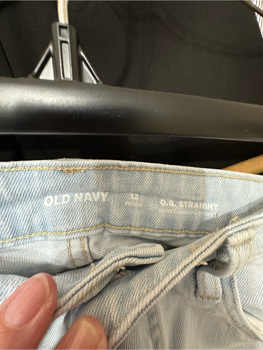 Old Navy Light Blue Loose Straight Leg Jeans Size 12p - Picture 2 of 4